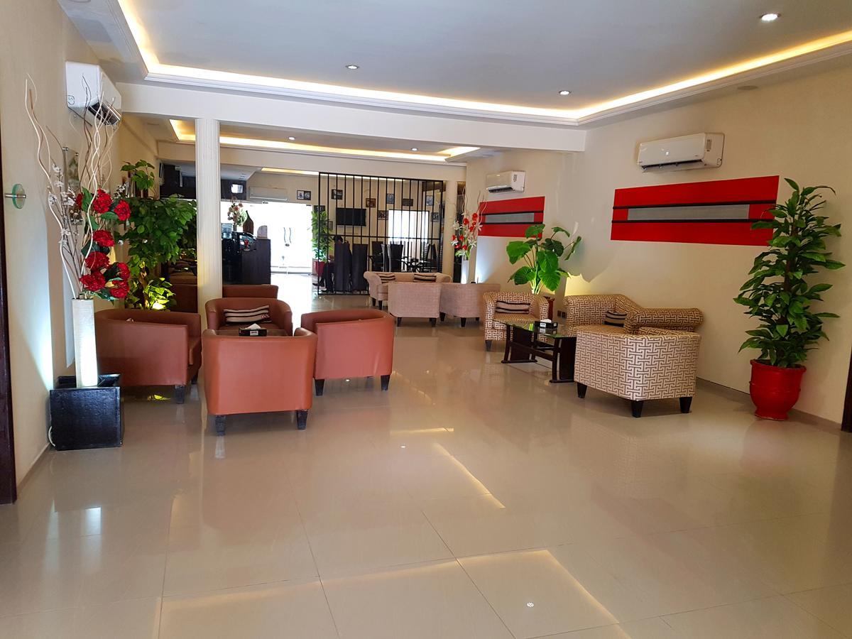 Grand Enclave Hotell Lahore Eksteriør bilde
