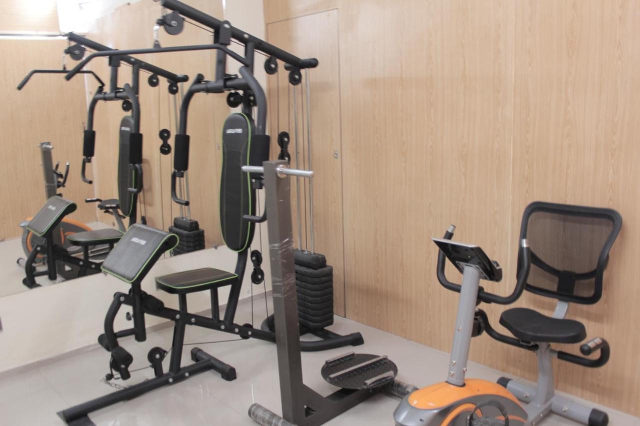 Grand Enclave Hotell Lahore Eksteriør bilde