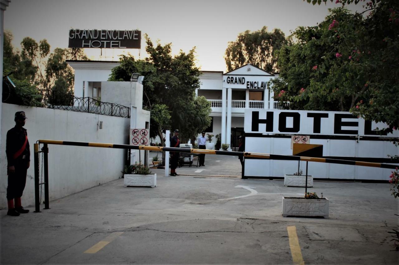 Grand Enclave Hotell Lahore Eksteriør bilde
